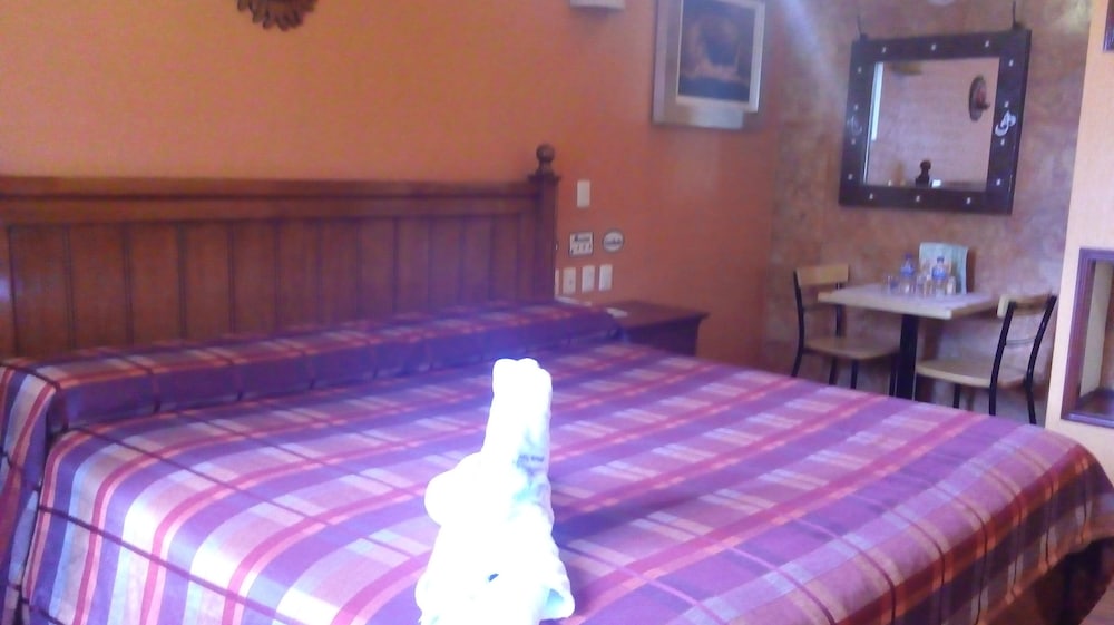 Hotel Villas and Suites Real Azteca 8/41