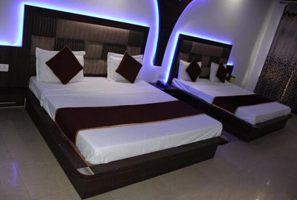 HOTEL BHAWANI INTERNATIONAL 26/45