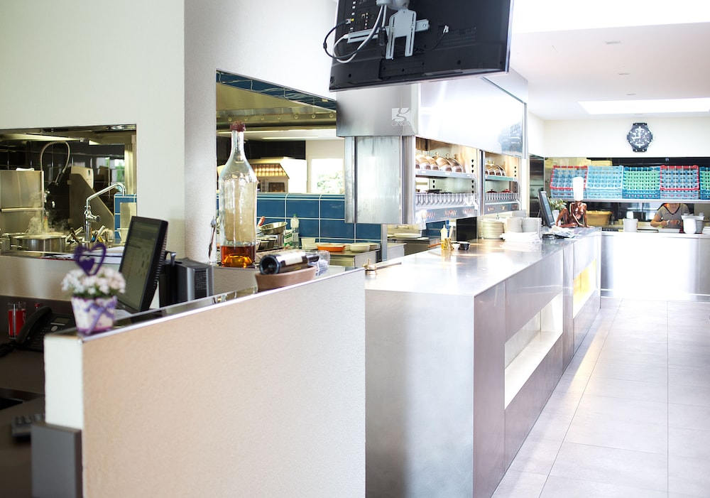 Hotel Glanis 7/50