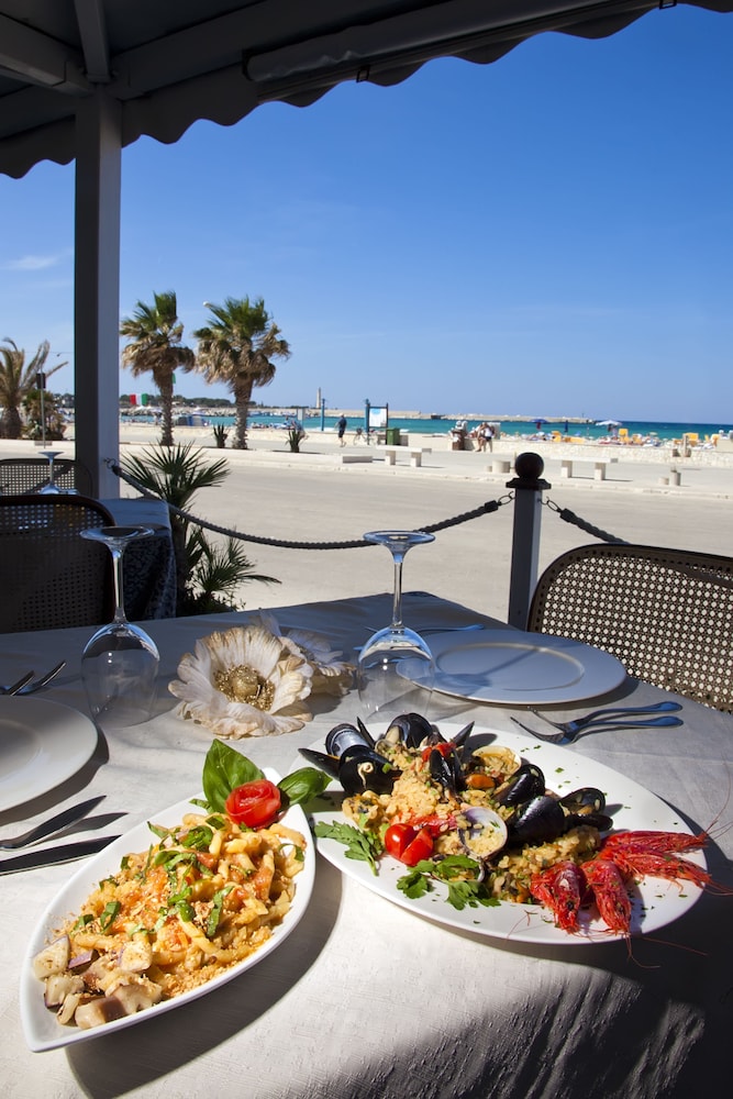 Hotel Mira Spiaggia 37/50