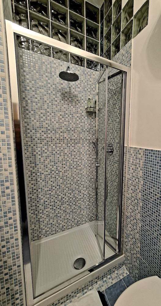 BnB Rooms And Comfort 50/50