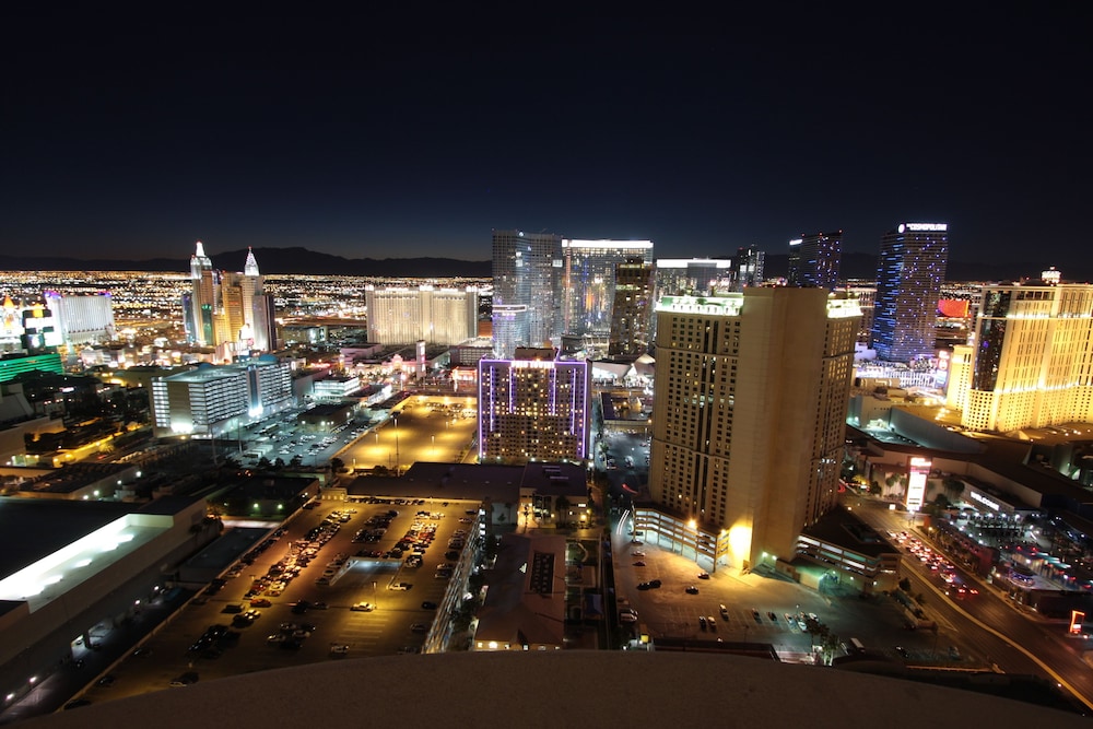 Luxury Suites International At The Signature 23/71