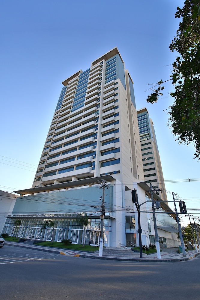 Transamerica Executive Campos dos Goytacazes 36/50