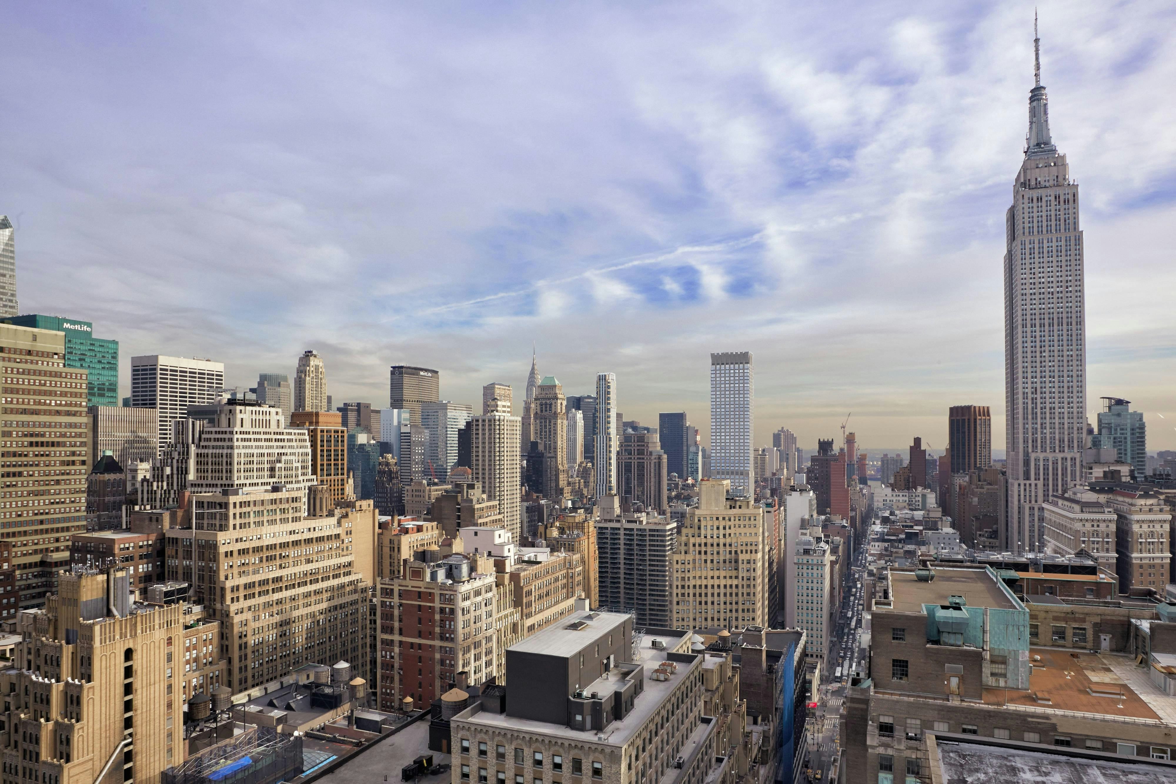 Renaissance New York Midtown Hotel 80/81