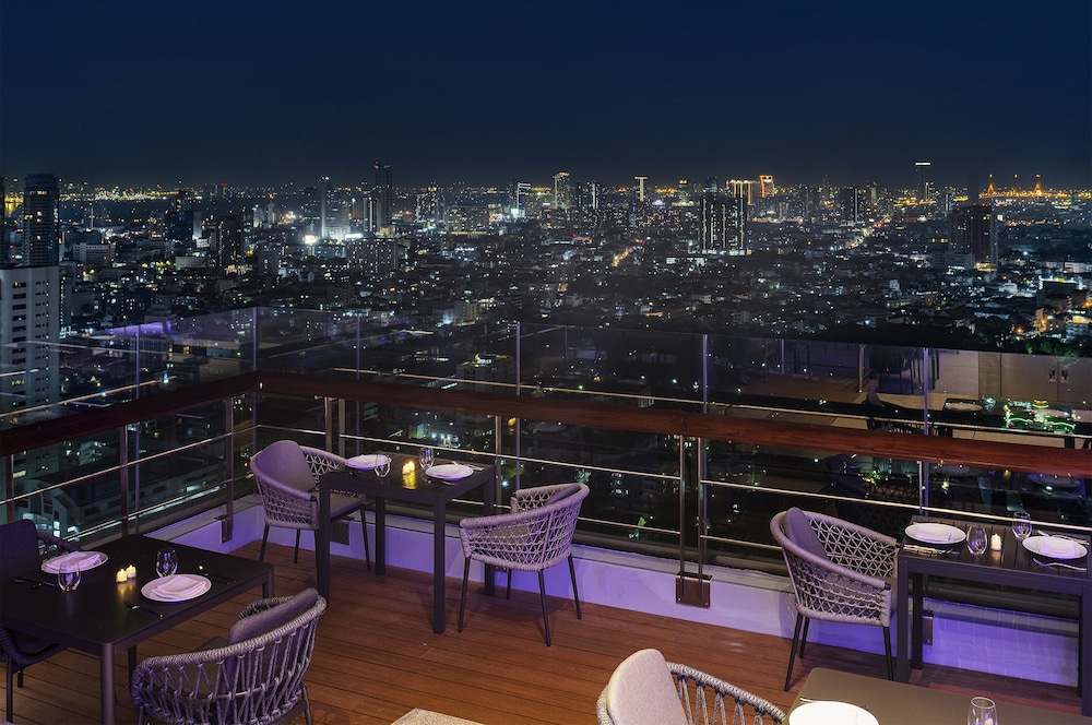 Mode Sathorn Hotel 58/73