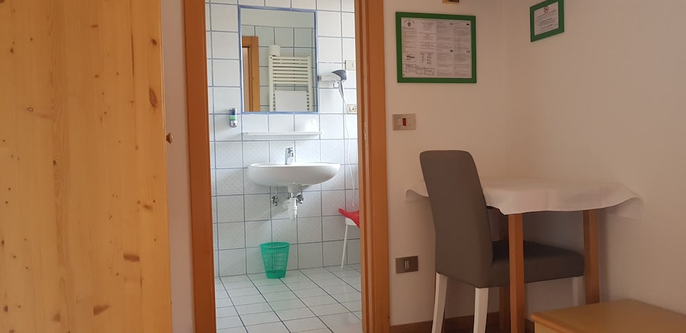 Hotel Villa Adria B And B 36/67