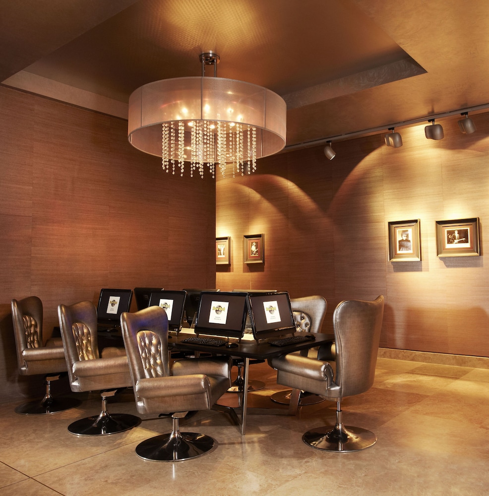 Megapolis Hotel Panama 40/61