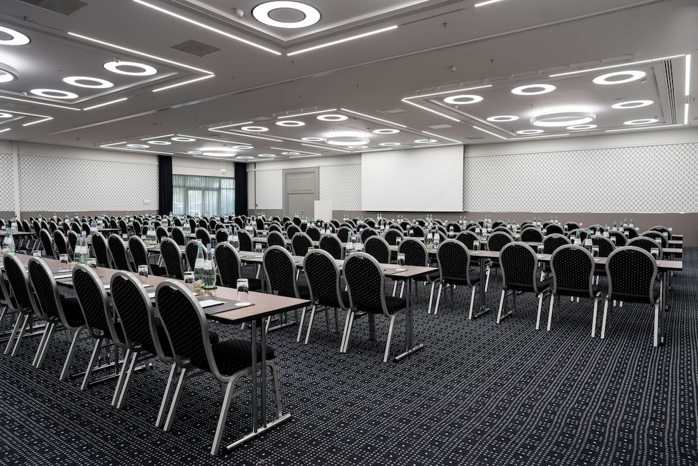 Radisson Blu Conference Hotel, Dusseldorf 57/69