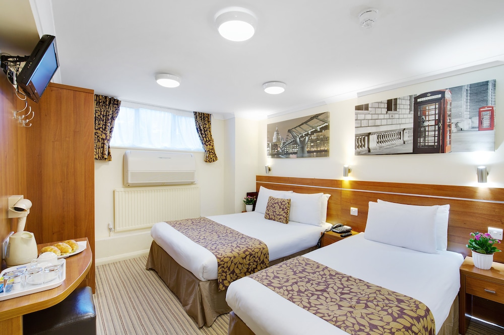 Queens Park Hotel 34/60