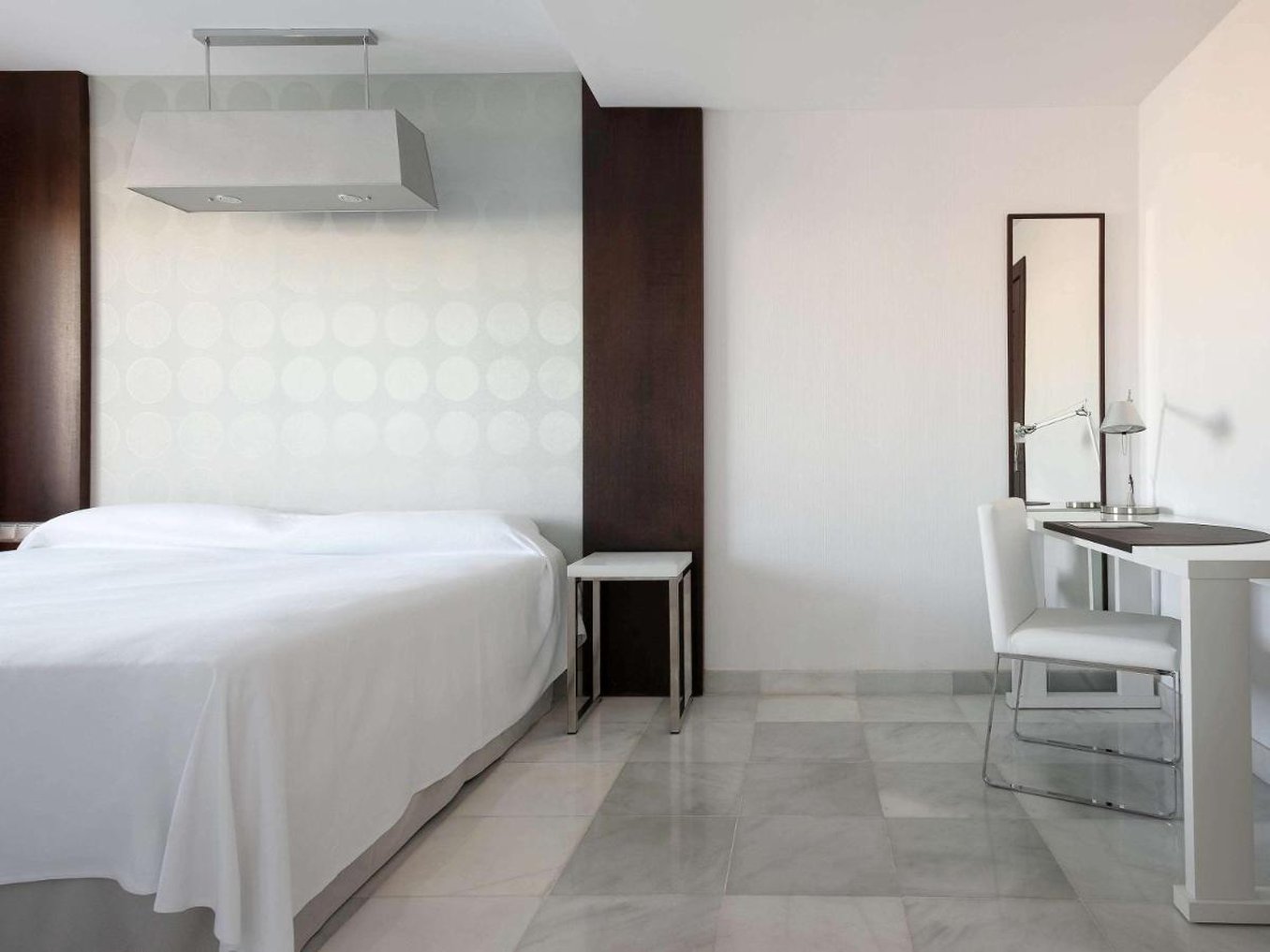 Suittes Hotel 34/36