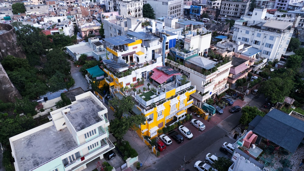 Chitrakatha 67/78