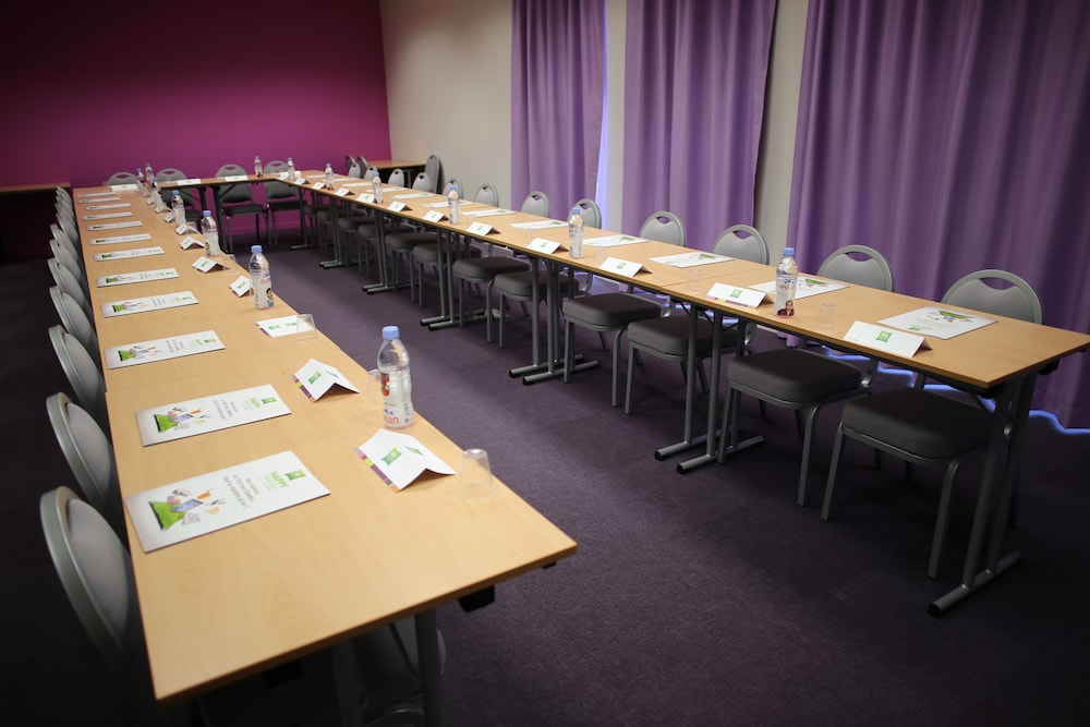 Ibis Styles Villeneuve Sur Lot Hotel 56/68