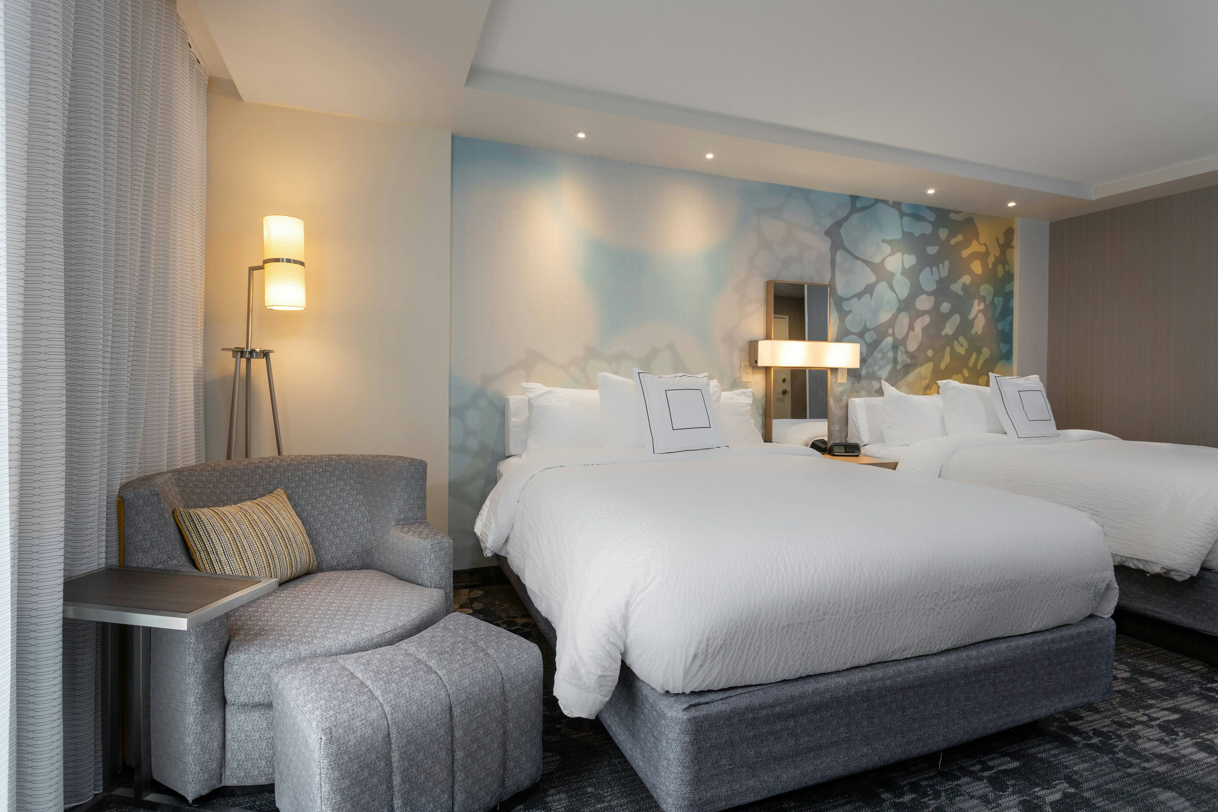 room, 2 queen beds