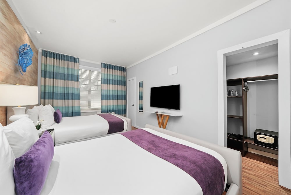 Hotel Shelley 42/67