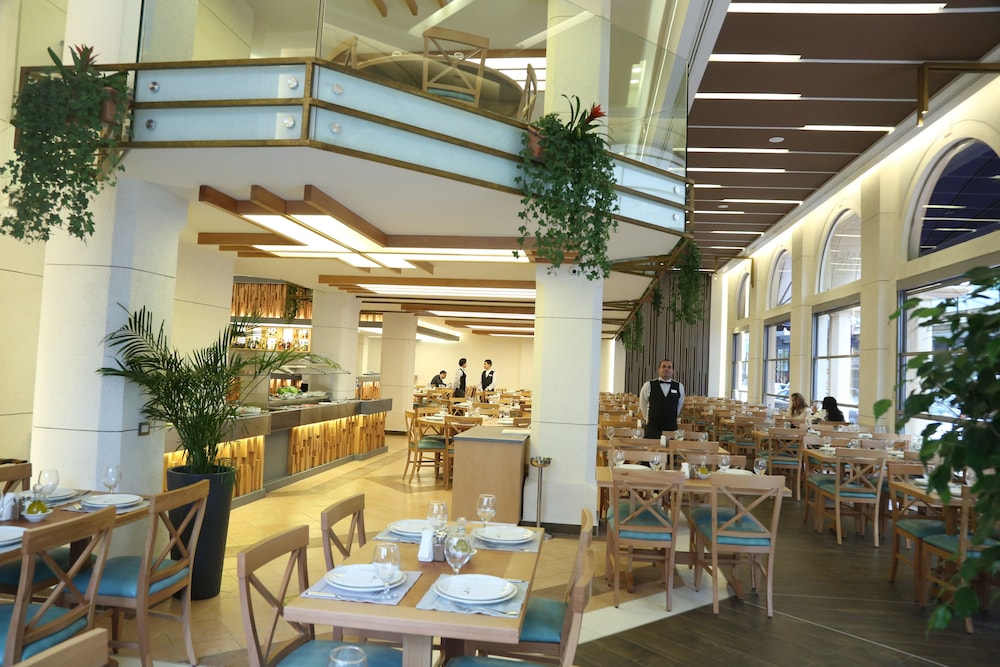 Serenada Golden Palace - Boutique Hotel Beirut 65/75