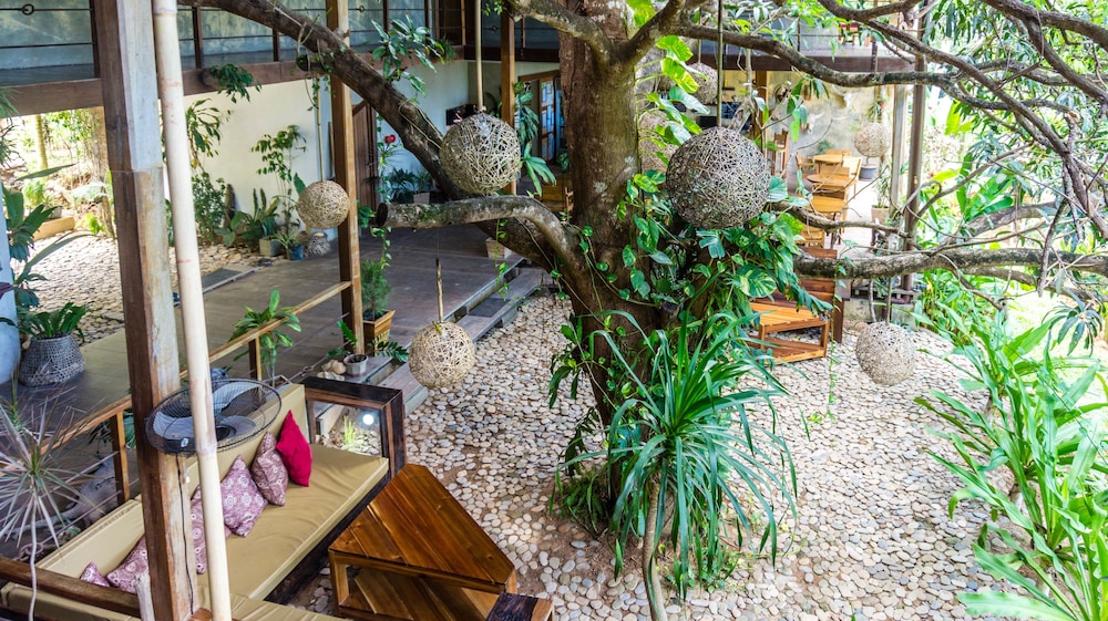 Bluemango Rooms & Villas 38/50