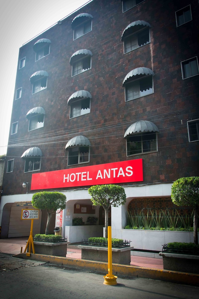 ホテル アンタス 写真1
