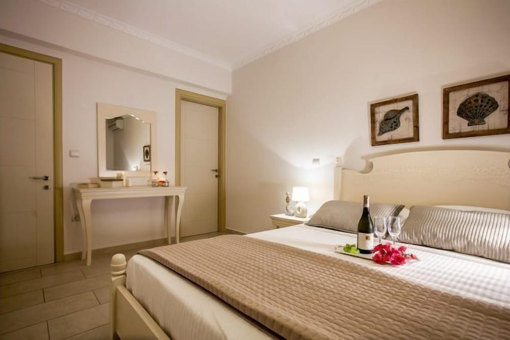 Alyko Villas 5/47
