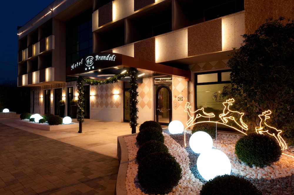 Hotel Brandoli 50/51