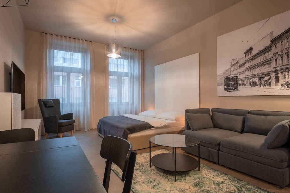 Aparthotel Rimska 14 28/50