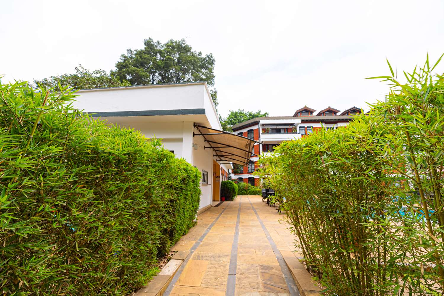 Heri Heights Hotel Apartments, SureStay Collection by BW 2/27