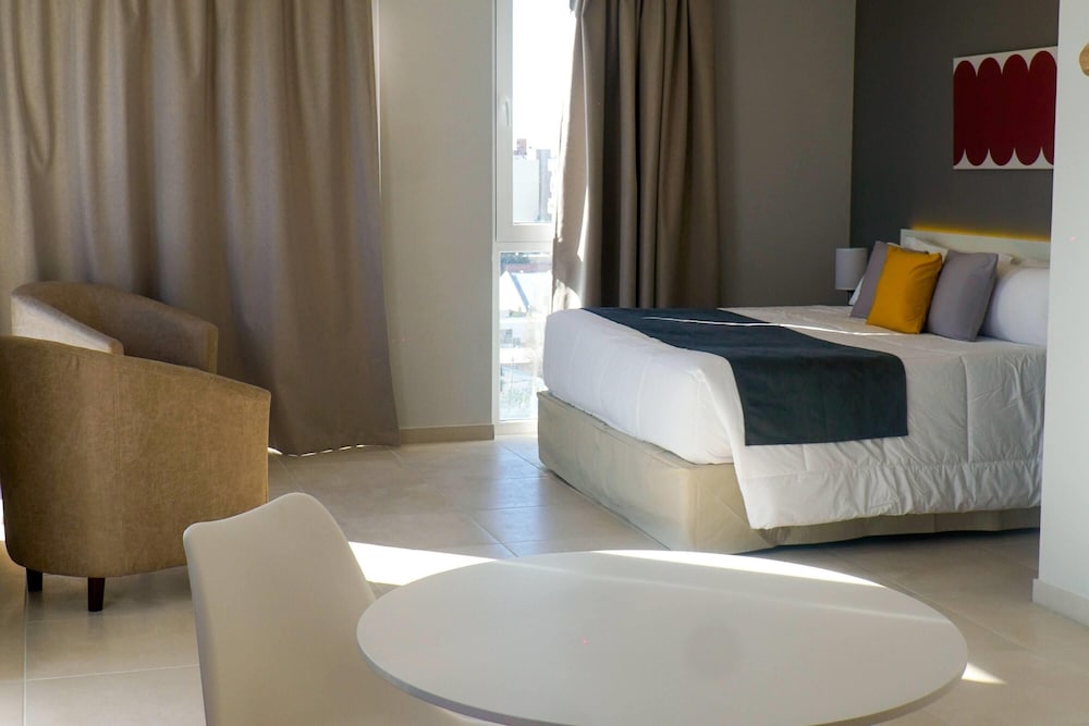 Ramada Residences by Wyndham Puerto Madryn CQ Gales 17/54