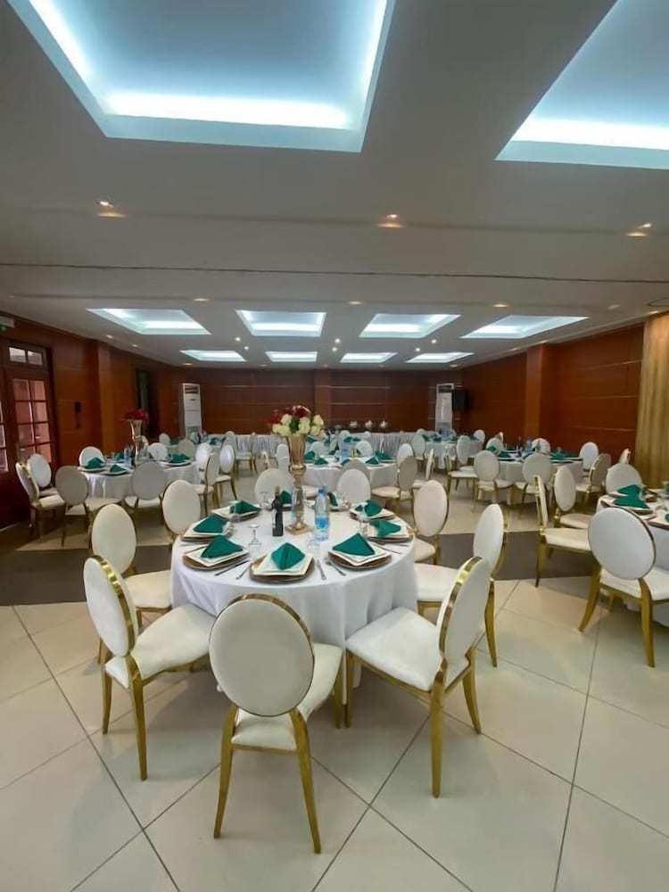 Vallee Des Princes Hotel 21/47