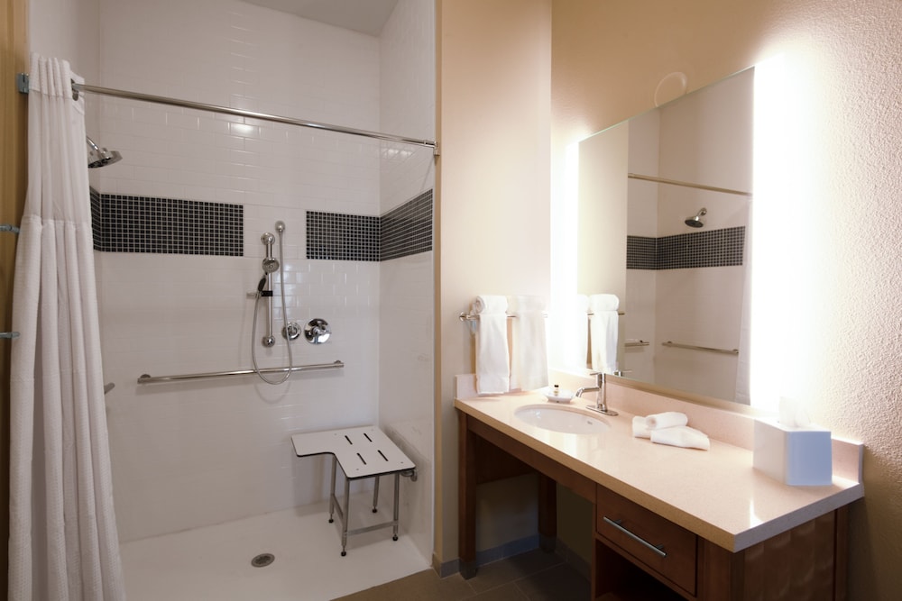 Staybridge Suites Scottsdale - Talking Stick 12/48