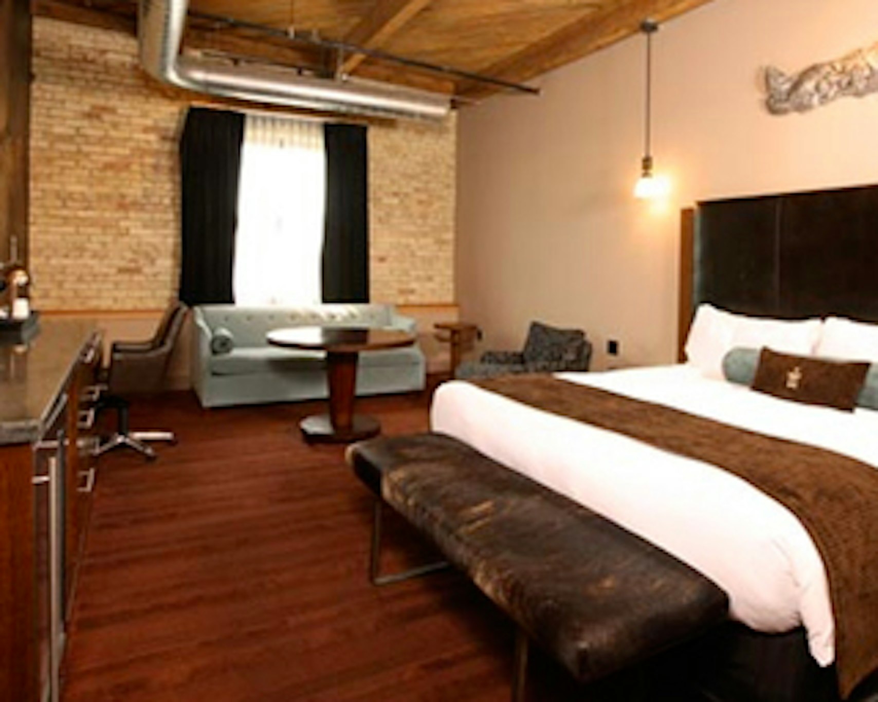 The Iron Horse Hotel 23/78
