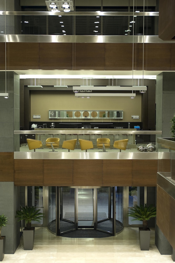 Point Hotel Barbaros 52/62