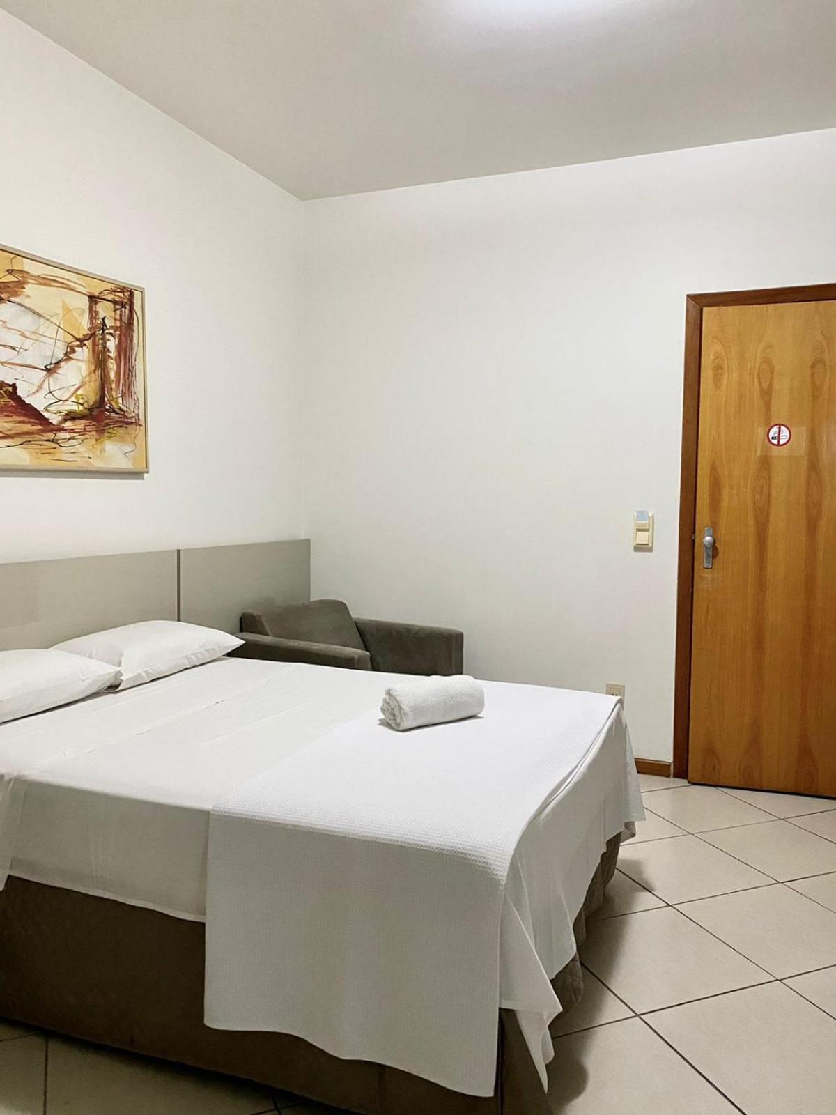 MANFERRARI HOTEL 18/59