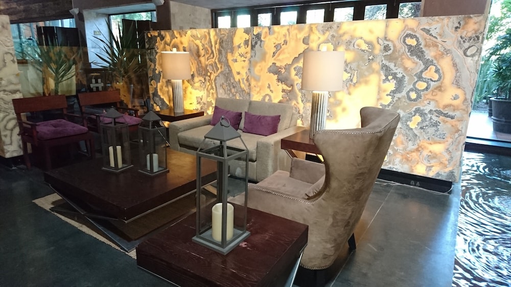 Hotel Gobernador 31/49