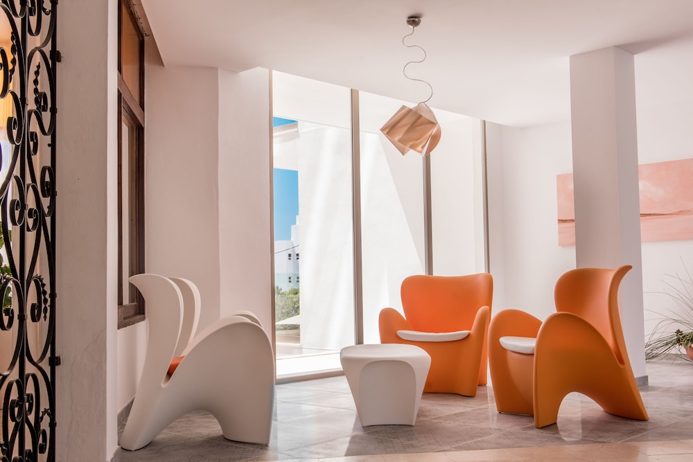 Abrat Hotel 45/64