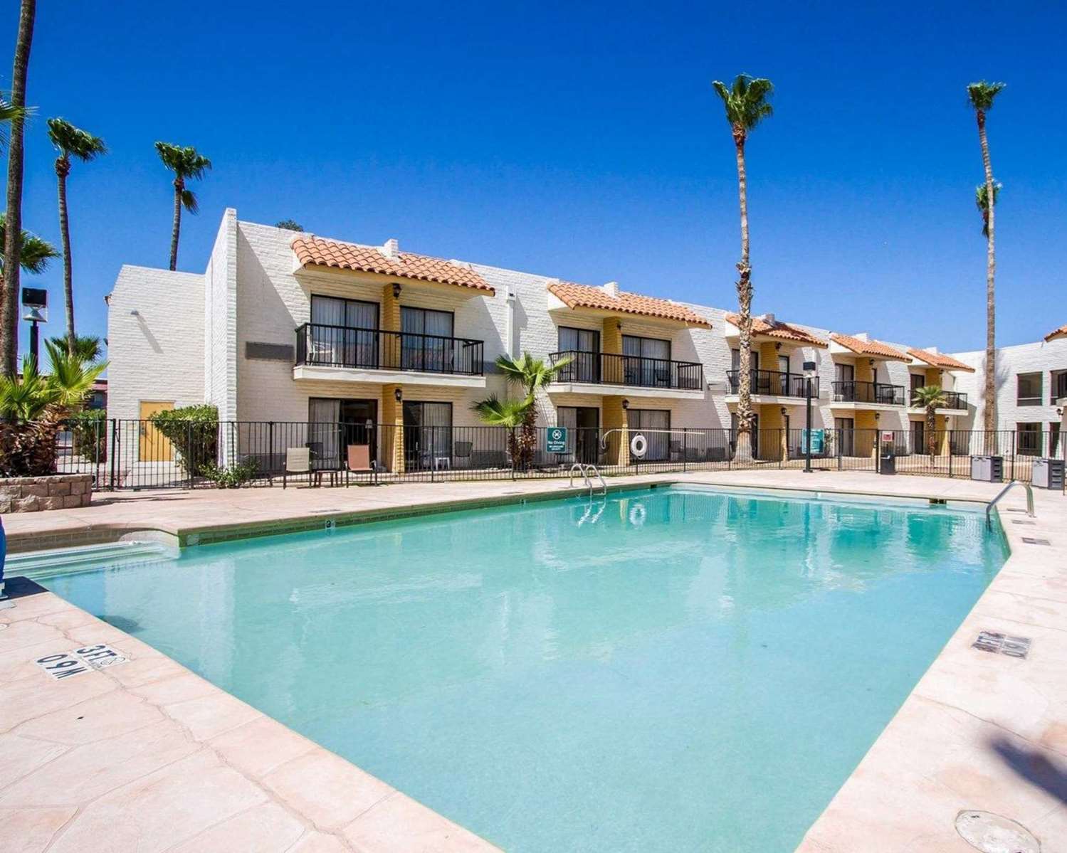 Quality Inn Tucson Downtown near Convention Center 6/42