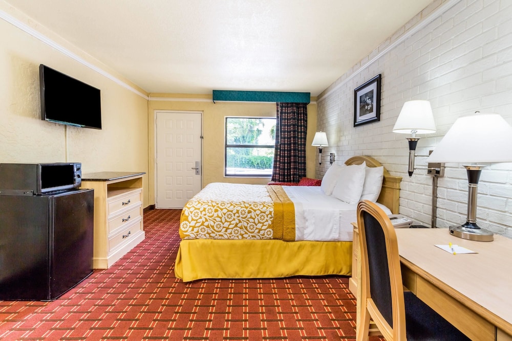 Quality Inn & Suites Altamonte Springs Orlando-North 23/41
