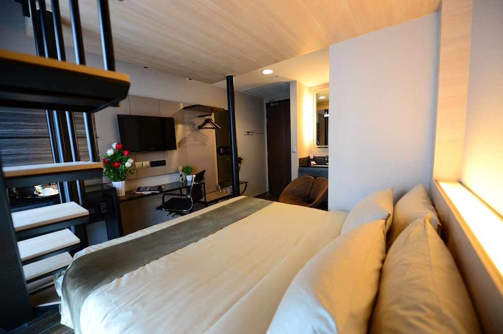 Mercure Singapore Tyrwhitt 20/78