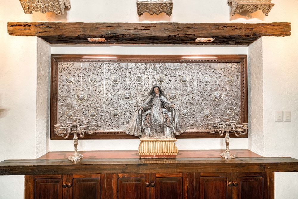 Las Cruces Boutique Hotel 11/50