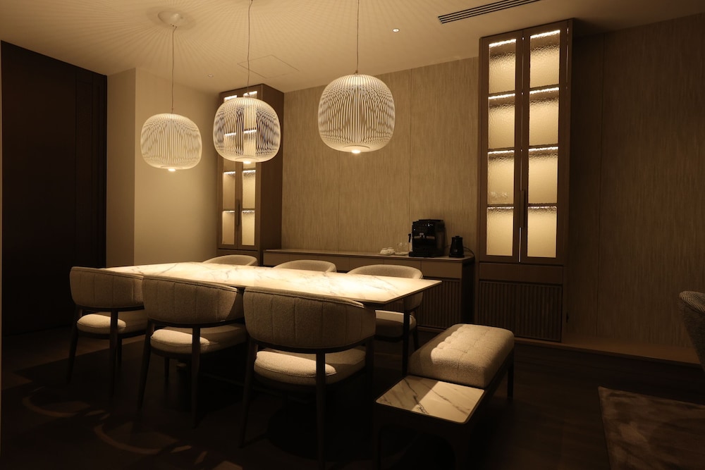Atago Hotel 47/56