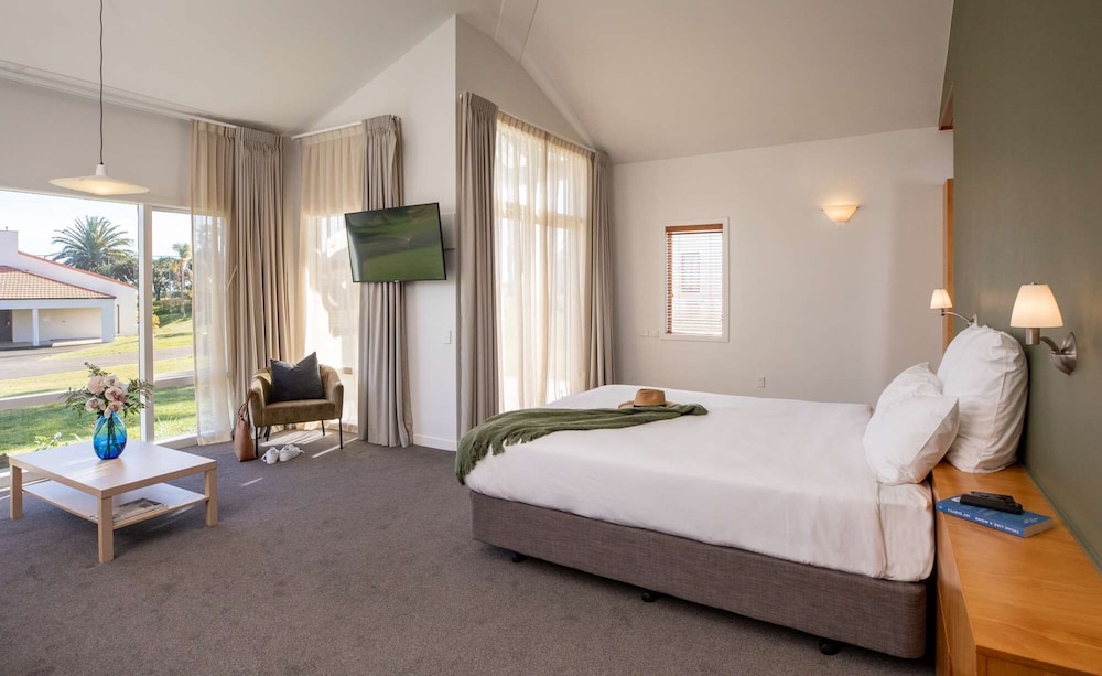 Rydges Formosa Auckland Golf Resort 25/65