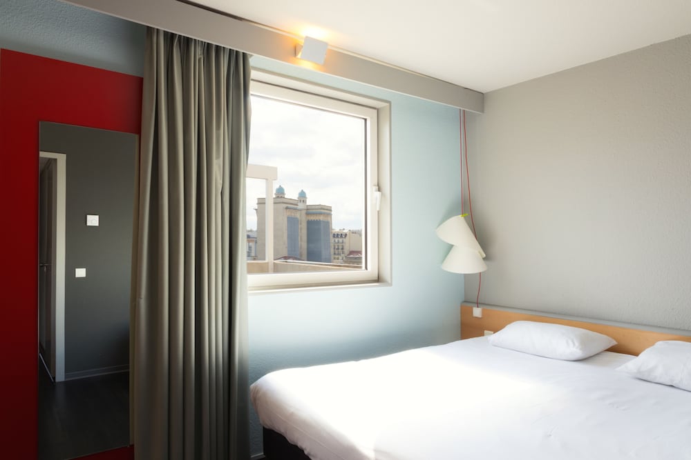 Ibis Vichy 23/59