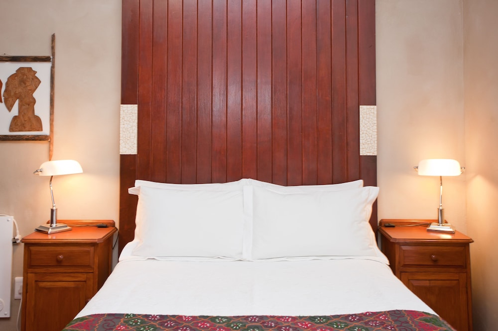 Miles B B Guesthouse 21/41