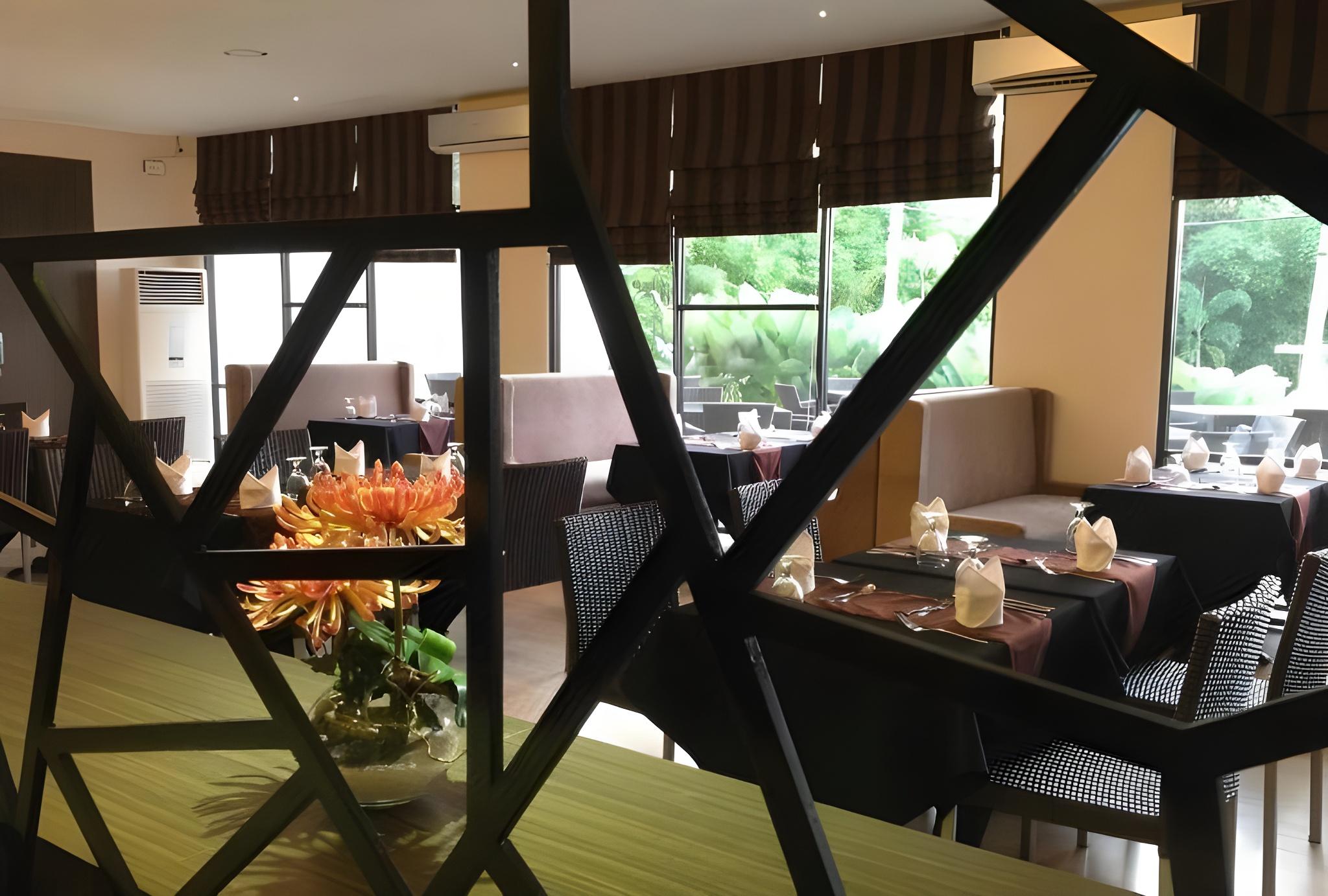 Grand Kecubung Hotel Pangkalan Bun 21/28