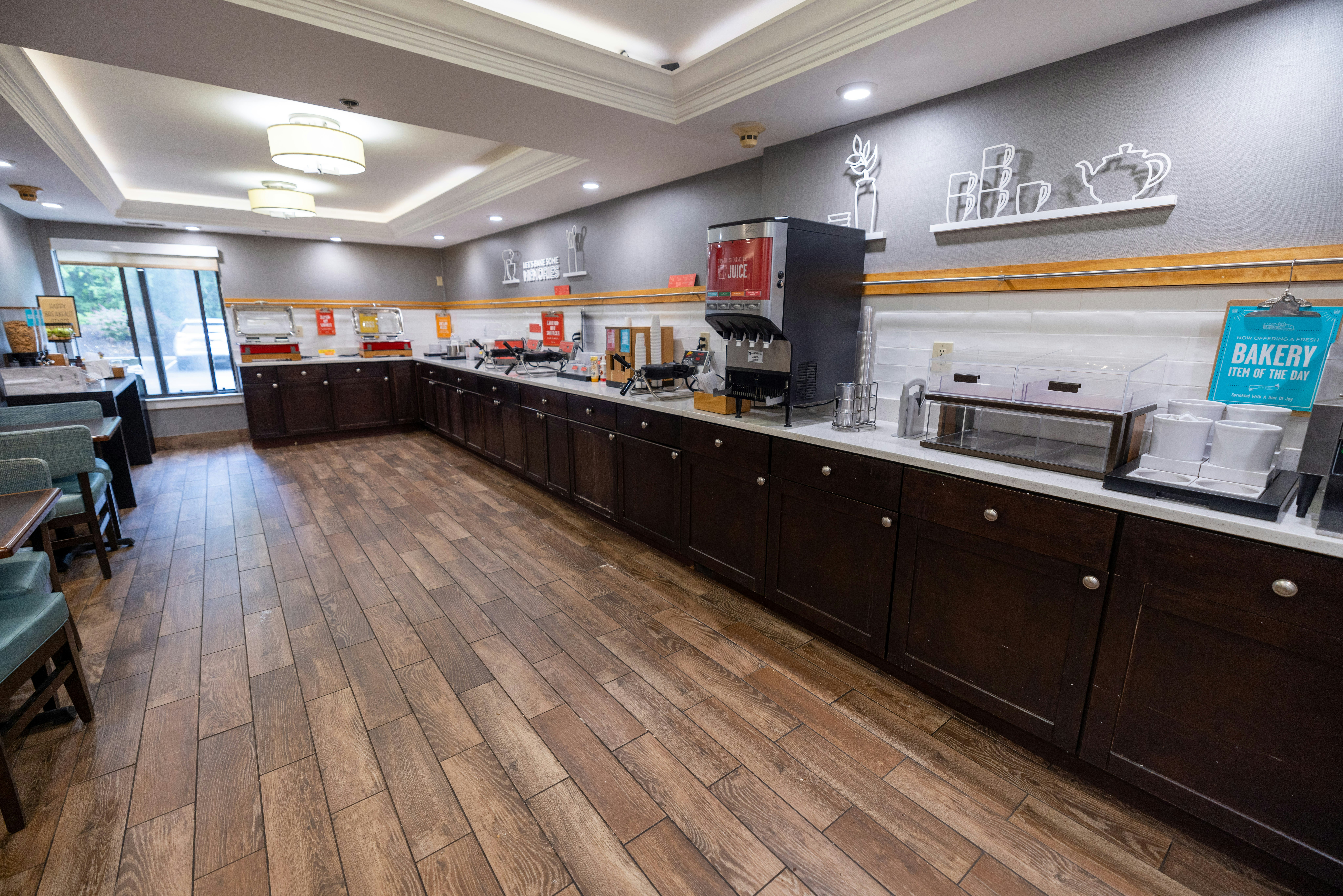 Hampton Inn Portsmouth Central 6/45