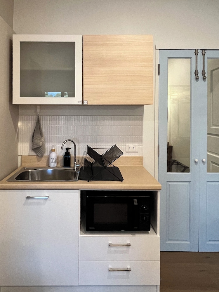 Nautical Home Bed & Breakfast Khaolak 59/68
