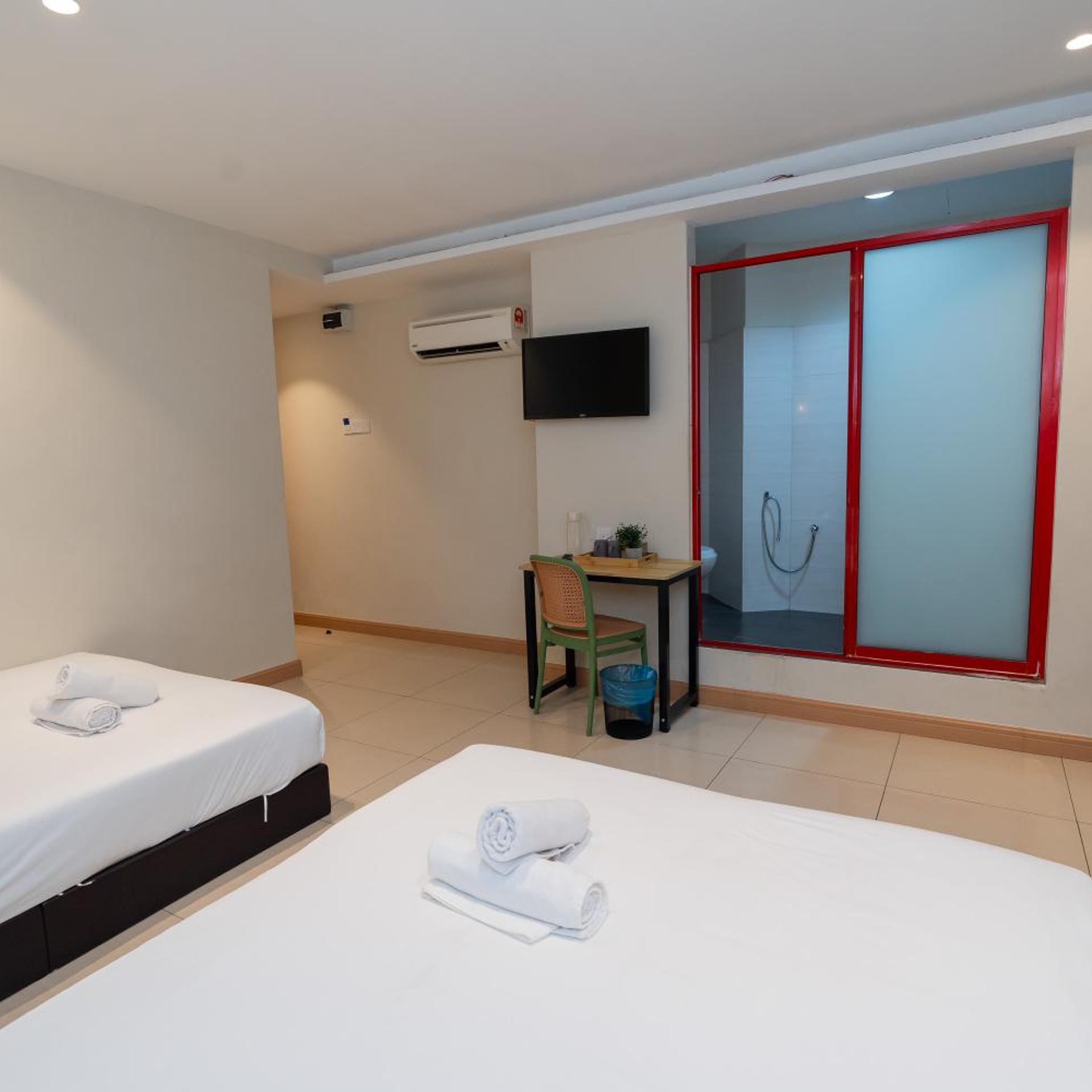 Swing & Pillows at Kota Damansara 46/55