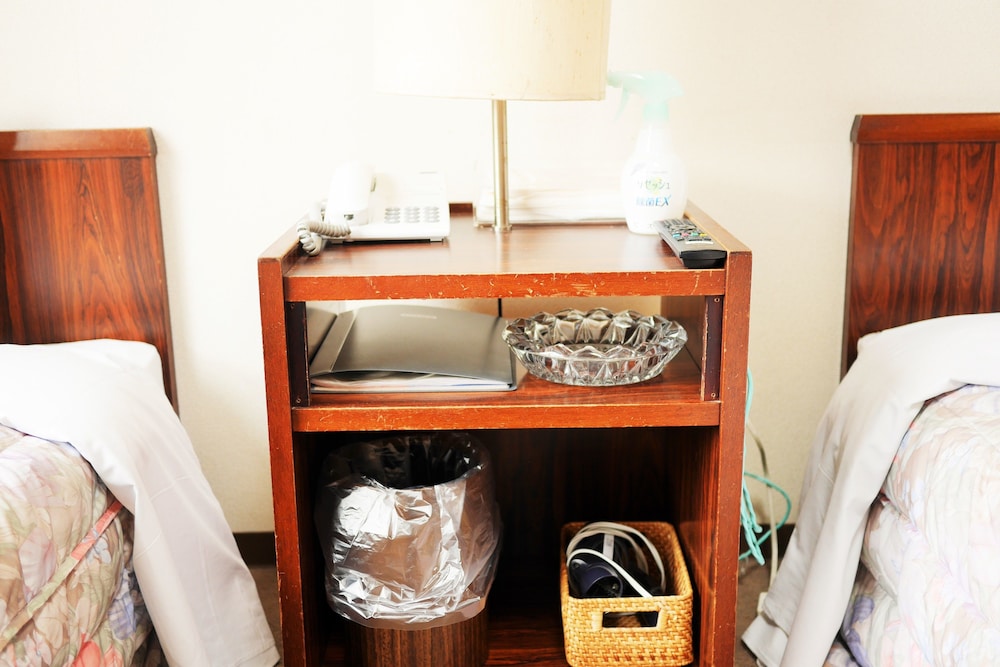 Hiroshima Peace Hotel Hostel 24/50
