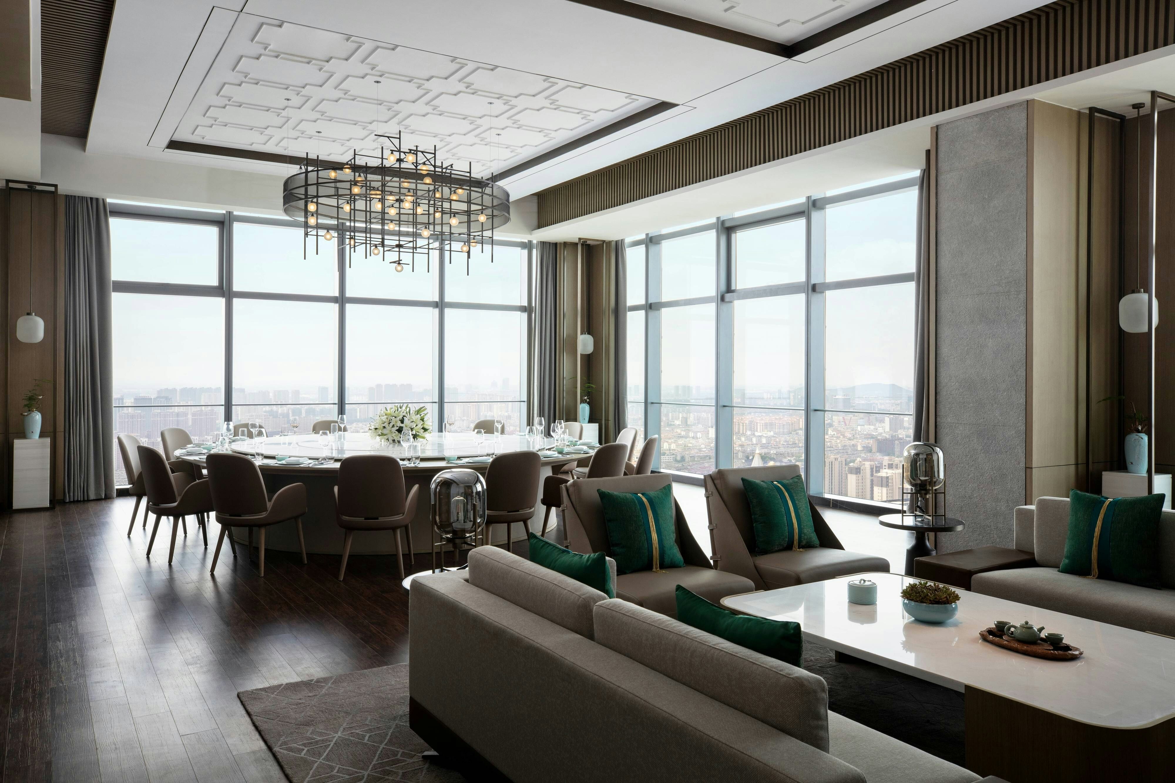 Zhangjiagang Marriott Hotel 14/38