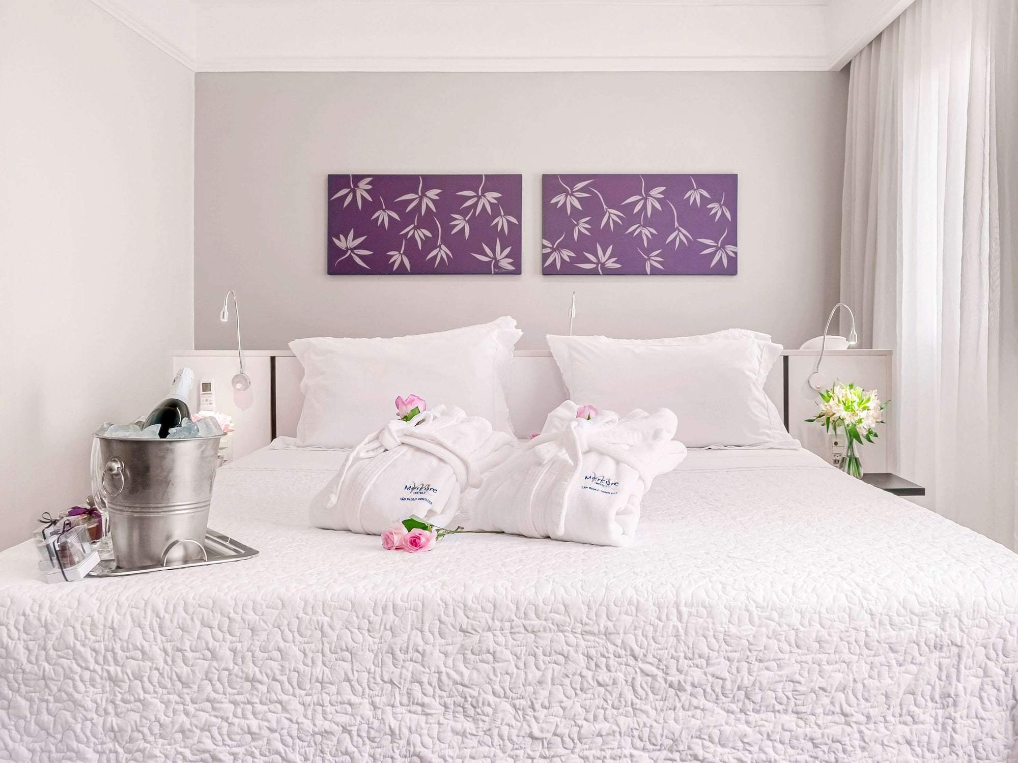 SUPERIOR, TWIN BEDS