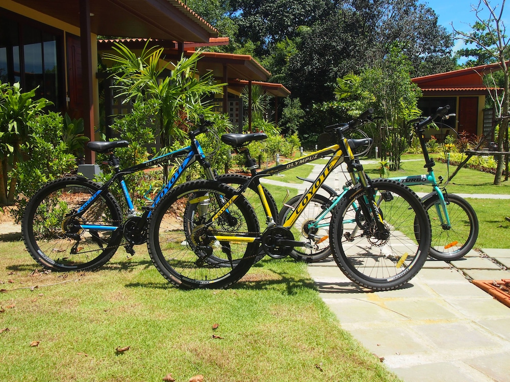 At Bangsak Resort 17/32