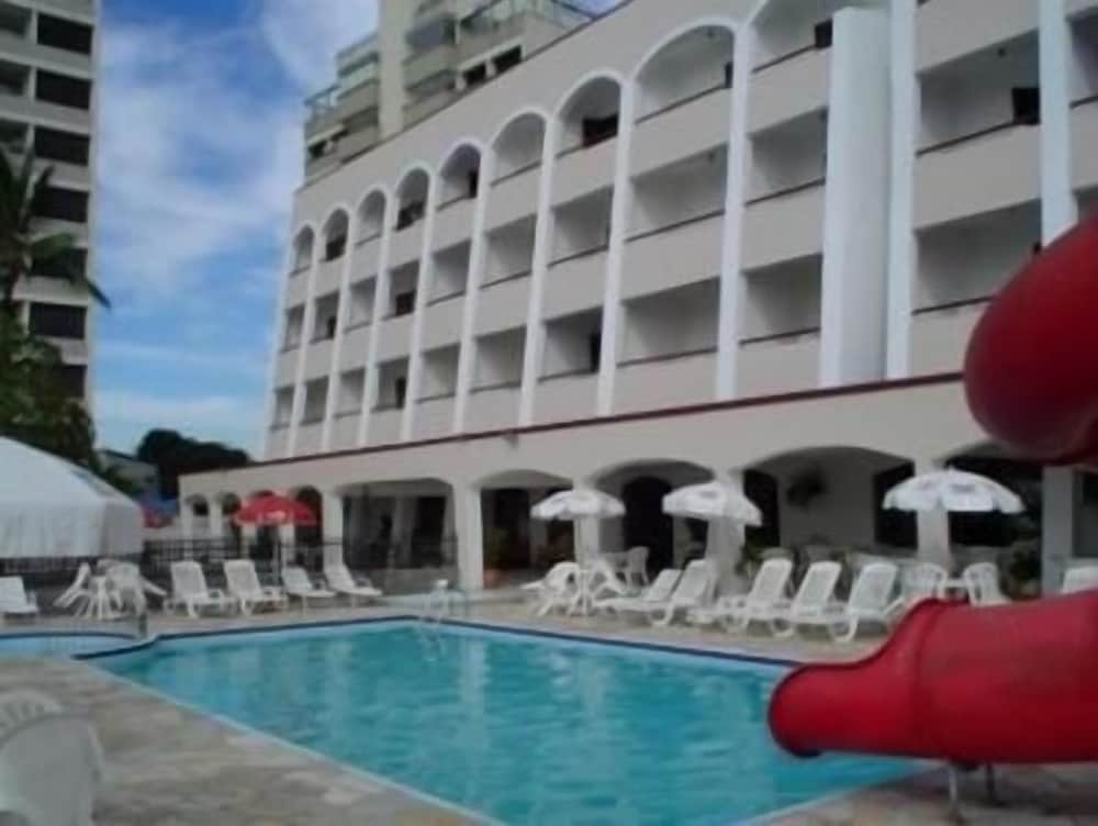 HOTEL AREIA BRANCA 4/39